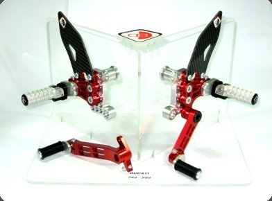 CR749SP-rouge-argent.jpg